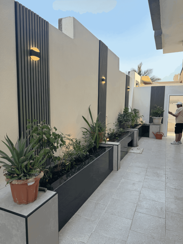 ممرات حدائق منزلية صغيرة